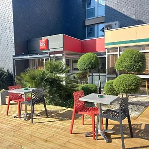 Ibis Saint Brieuc 3*, Yffiniac France
